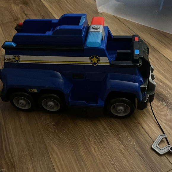 Paw patrol chase cruiser (LIGHTS DO NOT WORK) - Picture 3 of 4